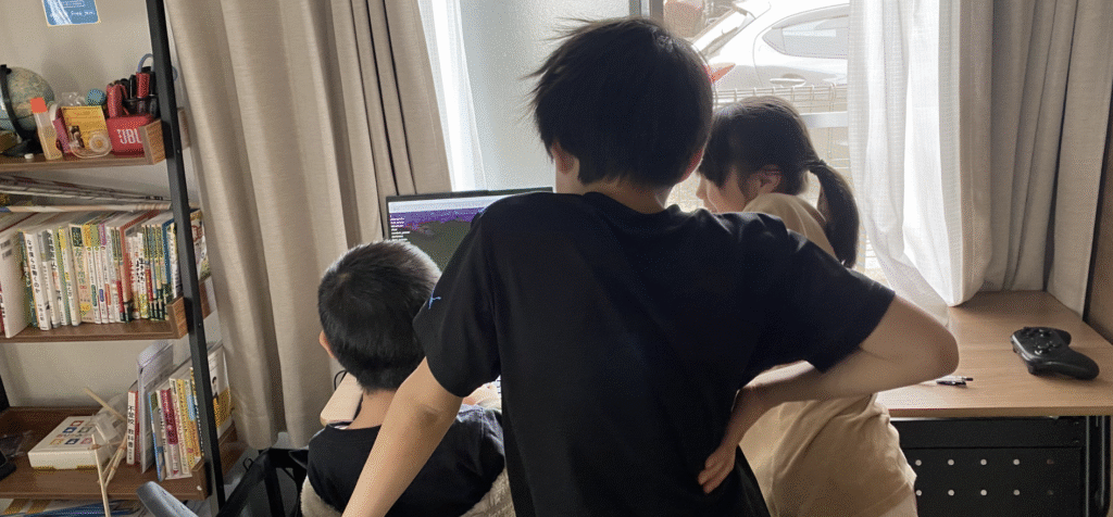 フリースクール 越谷市 NIJINアカデミー「ココカラフル越谷校」